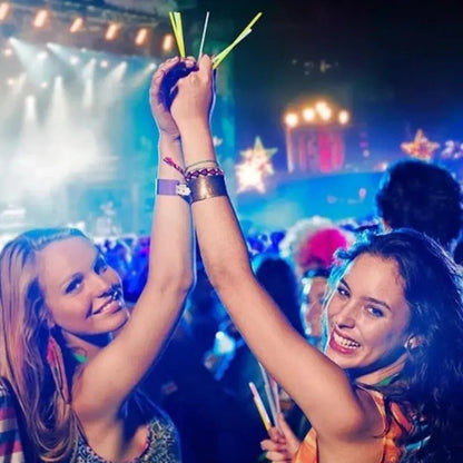 ✨ 10–50Pcs Fluorescence Sticks – Multicolor Glowing Sticks 🌈 Bright Colorful Light • 🔄 Bendable Glow Bracelets 🥳 Perfect for Parties & Night Events